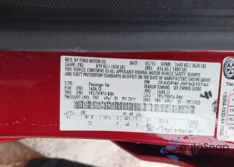 2015 Ford Fiesta Titanium из США, поврежденный, VIN 3FADP4FJ9FM210743